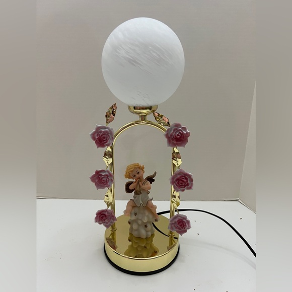 New Cherub/Fairy Touch Lamp - Picture 4 of 7